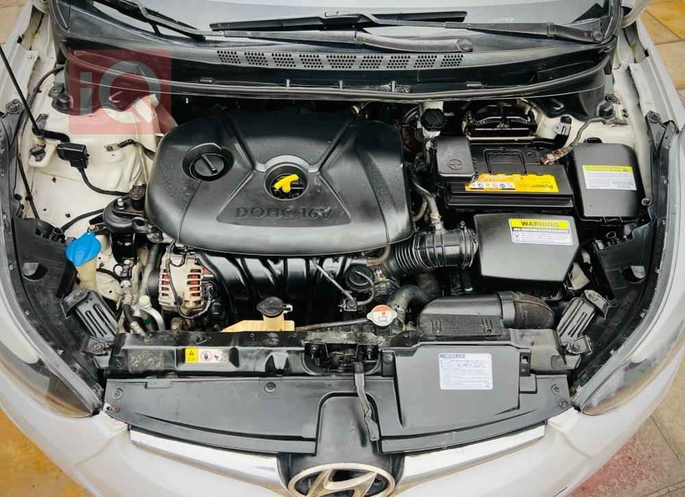 هیۆندای ئەلەنترا